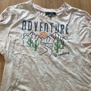 pale orange and white t-shirt